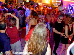 Salsa in Krefeld: La Pirogue