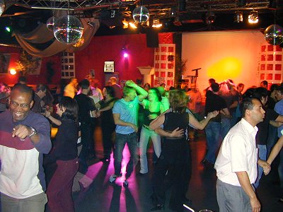 Salsa in Stuttgart: Discothek Enjoy